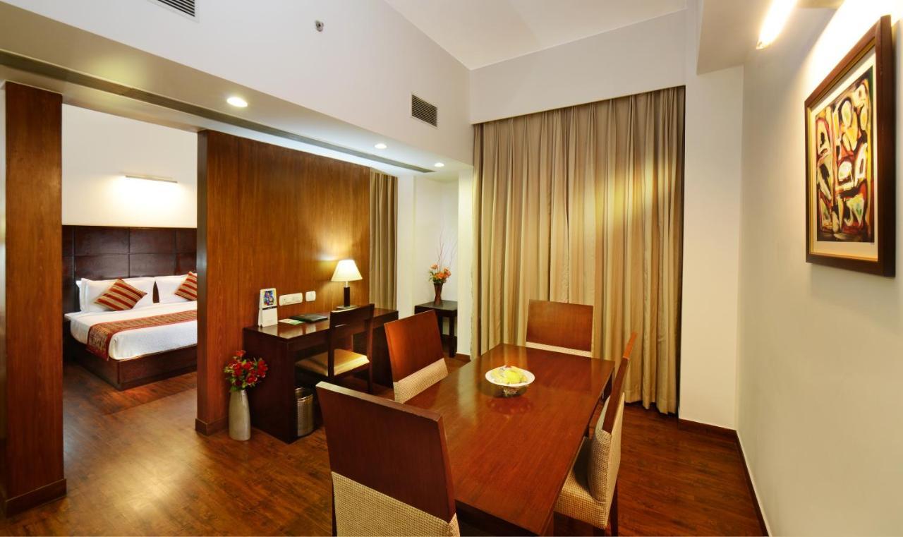 Comfort Inn Tulip Heights Bathinda Exterior foto