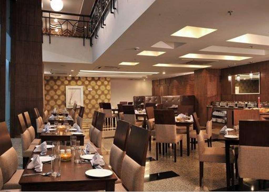 Comfort Inn Tulip Heights Bathinda Restaurante foto