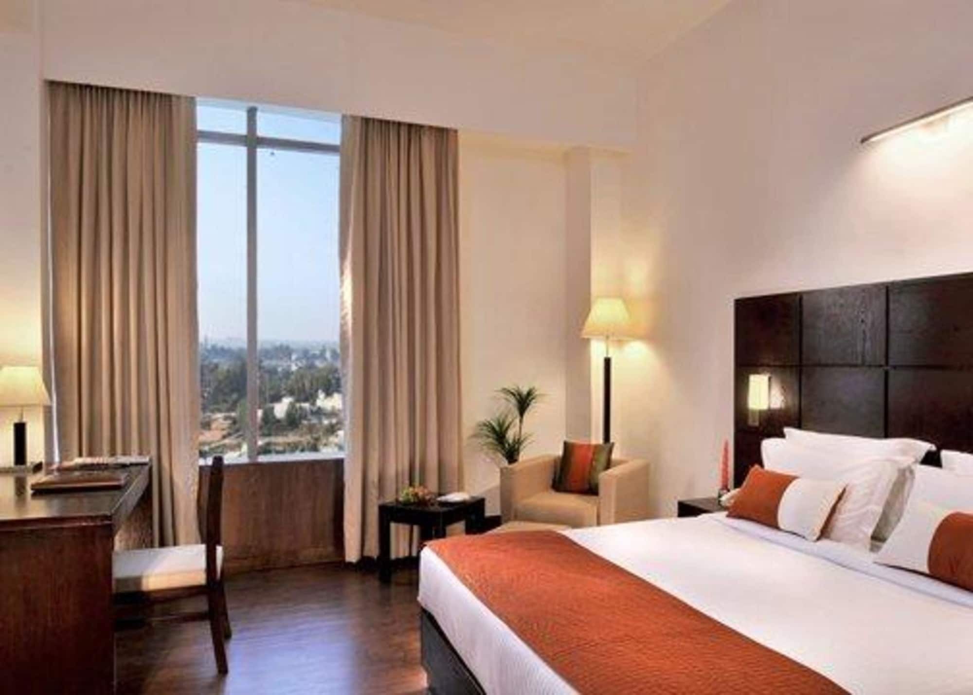 Comfort Inn Tulip Heights Bathinda Habitación foto